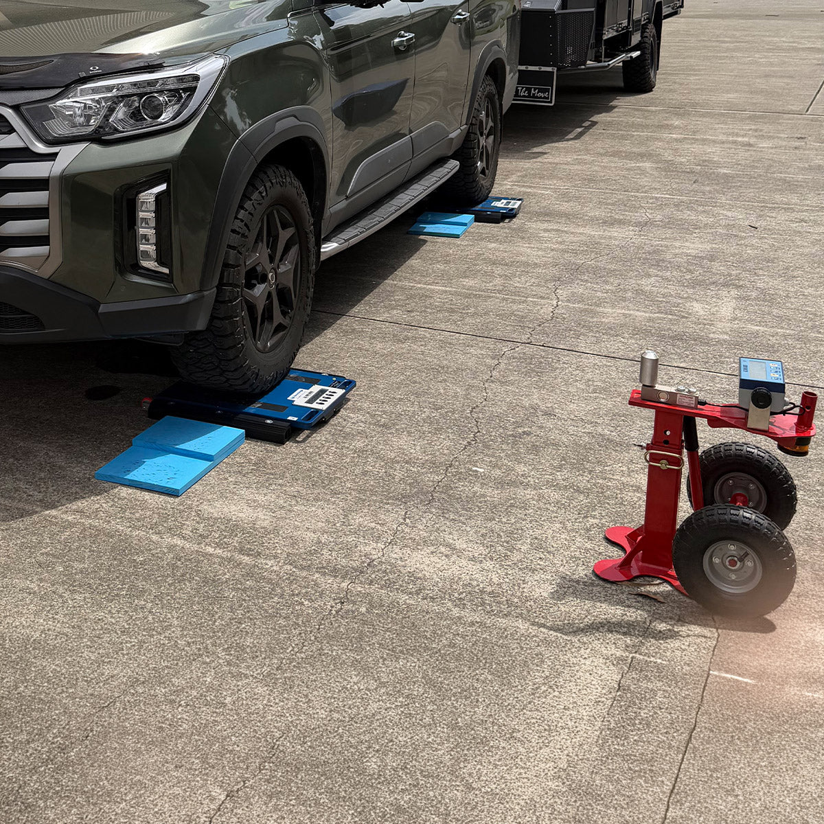 Industry-leading Dini Argeo wireless weighing pads and Associated Scales tow ball tester accurate to 0.5kg.