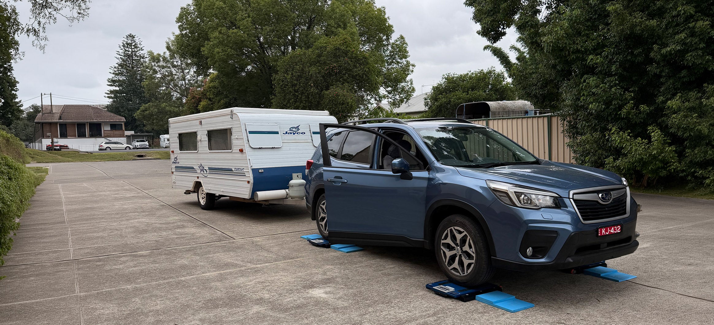 Kara-Weigh mobile caravan and vehicle weighing services in NSW using blue Dini Argeo pads.